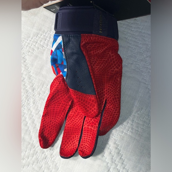 $60 UNDER ARMOUR UA Harper Pro Batting Gloves Men's Large USA Stars & Stripes - Picture 4 of 7